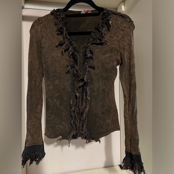 Women’s top - Picture 1 of 5